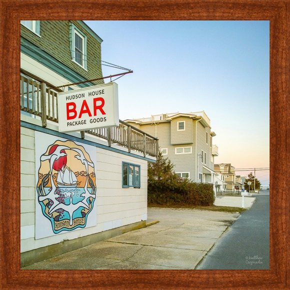 Hudson House Bar - Picture 1 of 2